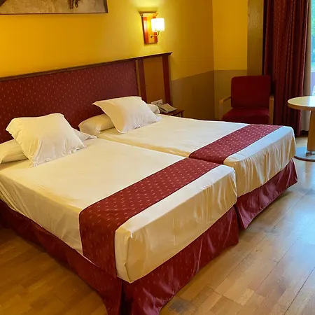 فندق Fuente Piedras قبرة