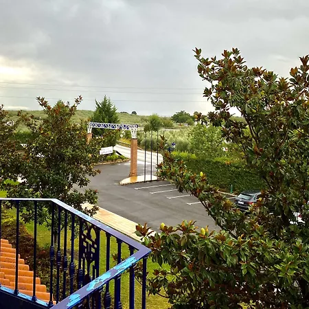 Fuente Piedras فندق قبرة