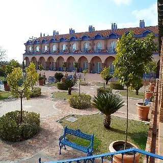 Hotel Fuente Piedras 4*