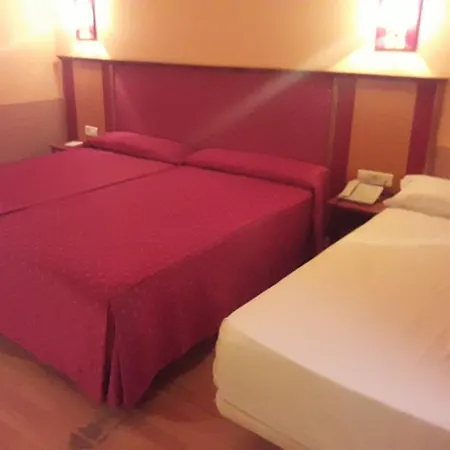 Fuente Piedras 4* Cabra