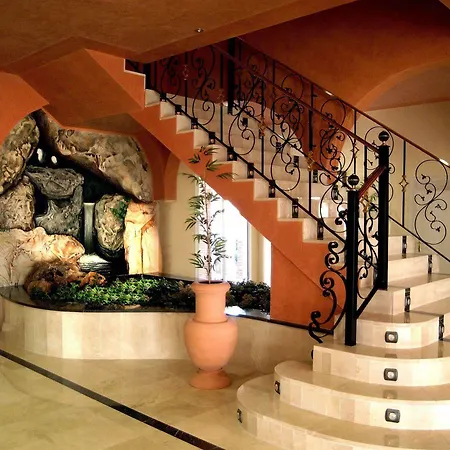 Fuente Piedras Hotel Cabra