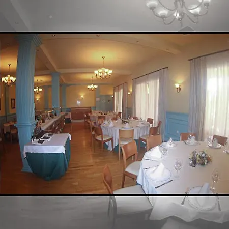Fuente Piedras Hotel